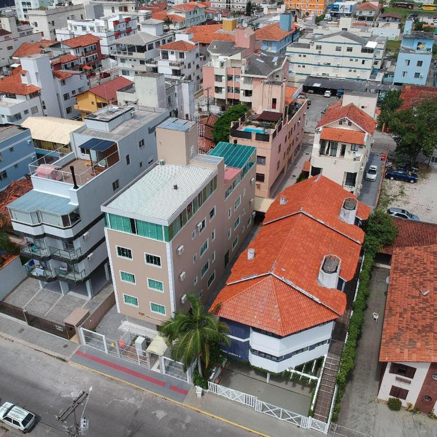 Residencial Lucia Silvestre Apartment ฟลอเรียนอโปลิส ภายนอก รูปภาพ