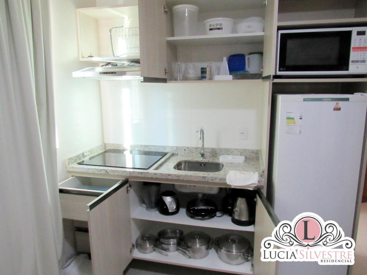 Residencial Lucia Silvestre Apartment ฟลอเรียนอโปลิส ภายนอก รูปภาพ