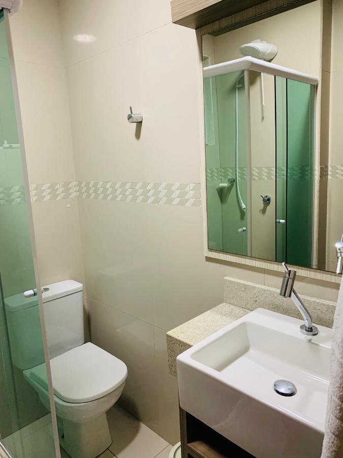 Residencial Lucia Silvestre Apartment ฟลอเรียนอโปลิส ภายนอก รูปภาพ